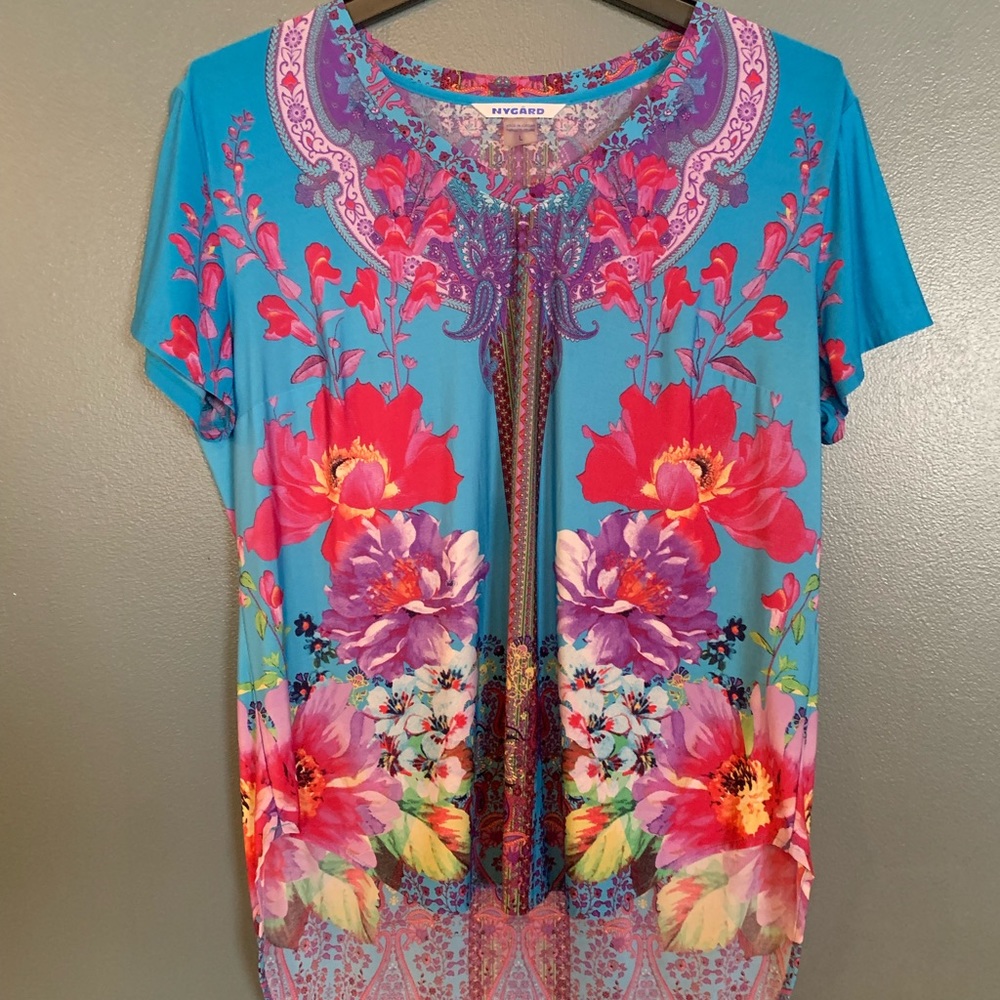 Nygard size Lg Floral top